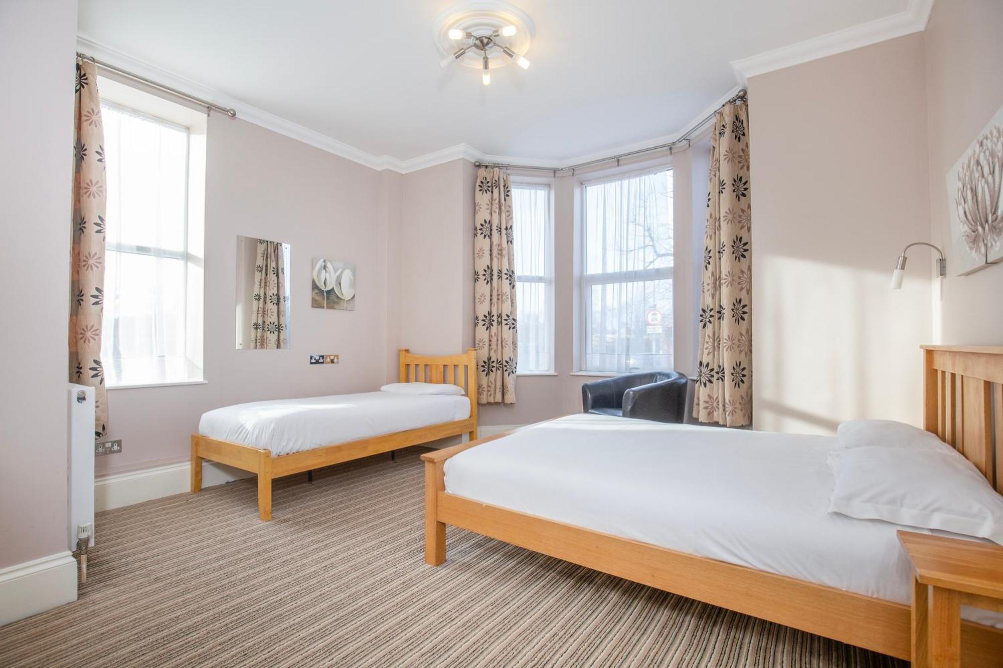 Marlborough Hotel ノリッチ 部屋 写真
