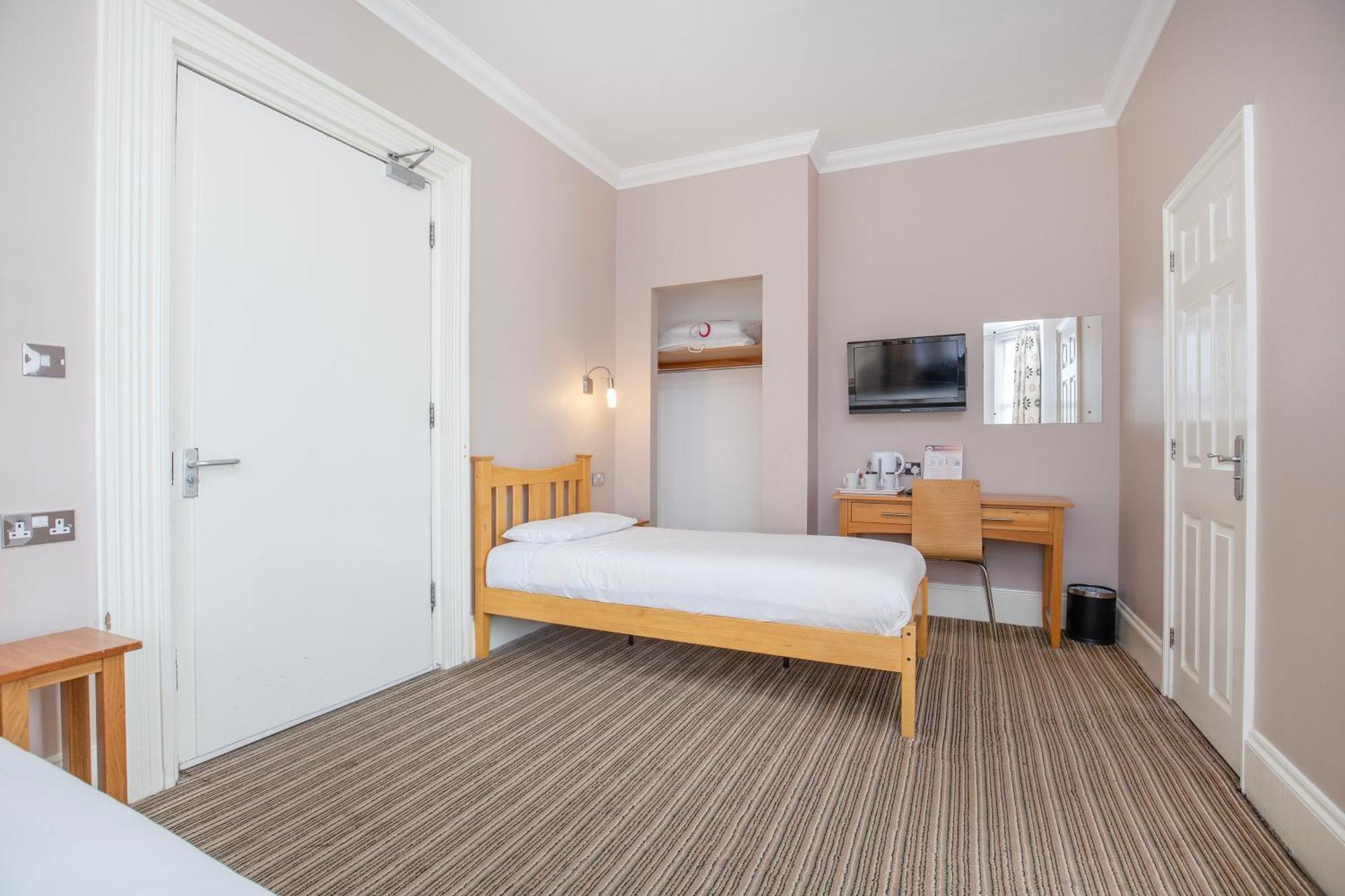 Marlborough Hotel ノリッチ 部屋 写真